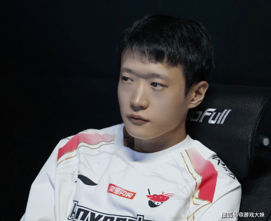 LPL第三赛段MVP次數(shù)，两人并列第一，AL中单至(zhì)今还是0次