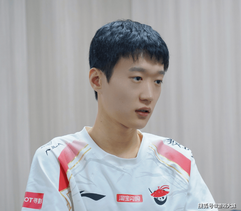 LPL第三赛段MVP次数，两人并列第一，AL中单至今还是0次