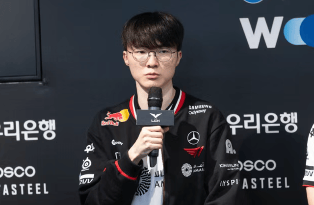 LOL传奇加冕殊荣，十年最佳力壓(yā)众多电竞选手，LPL最可(kě)敬的对手！