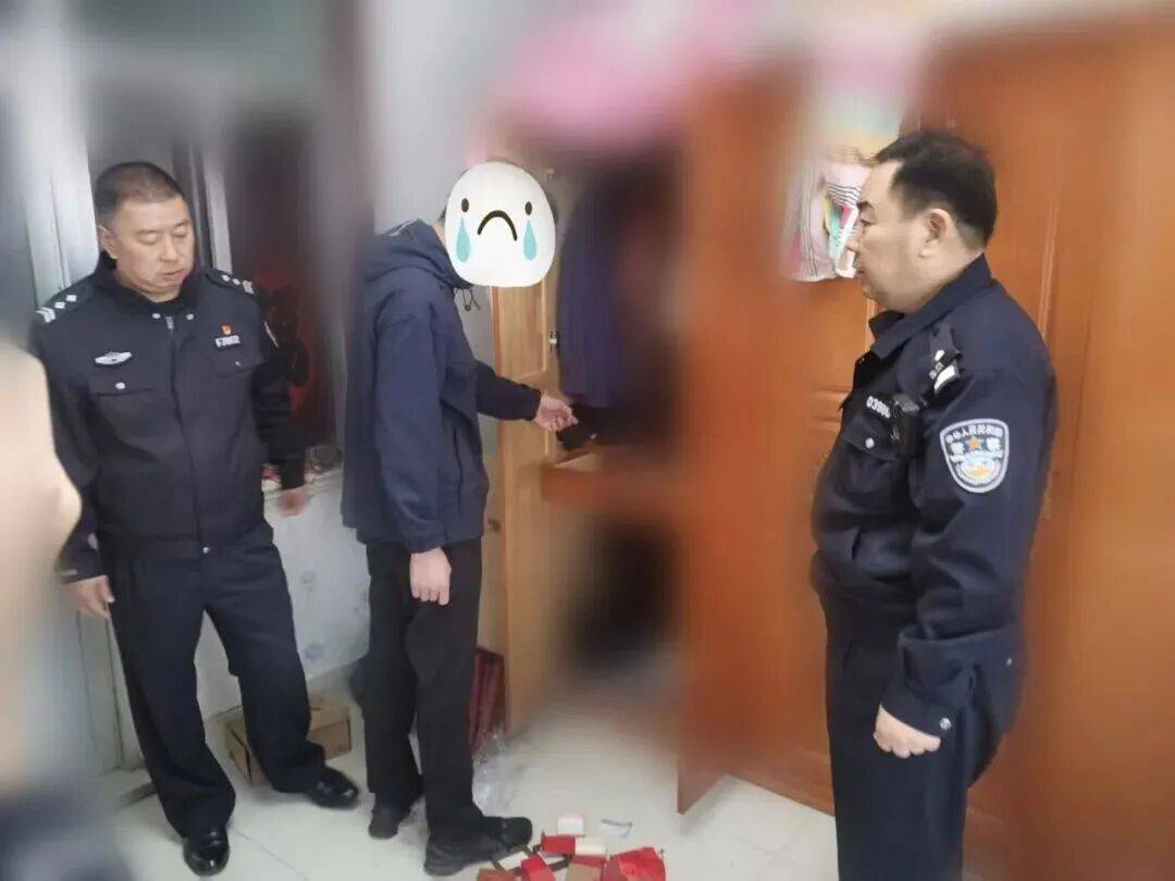 狠人!偷了自己家,再偷朋友家!警方提醒