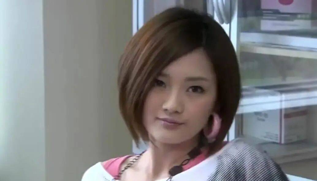 她摆烂的真够彻底啊...