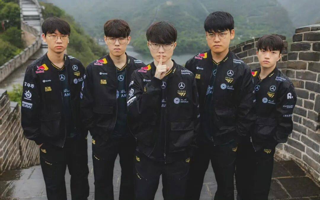 虎娘日报：邓紫棋发文宣传全球总决赛主题曲 T1轻松击败IG晋级