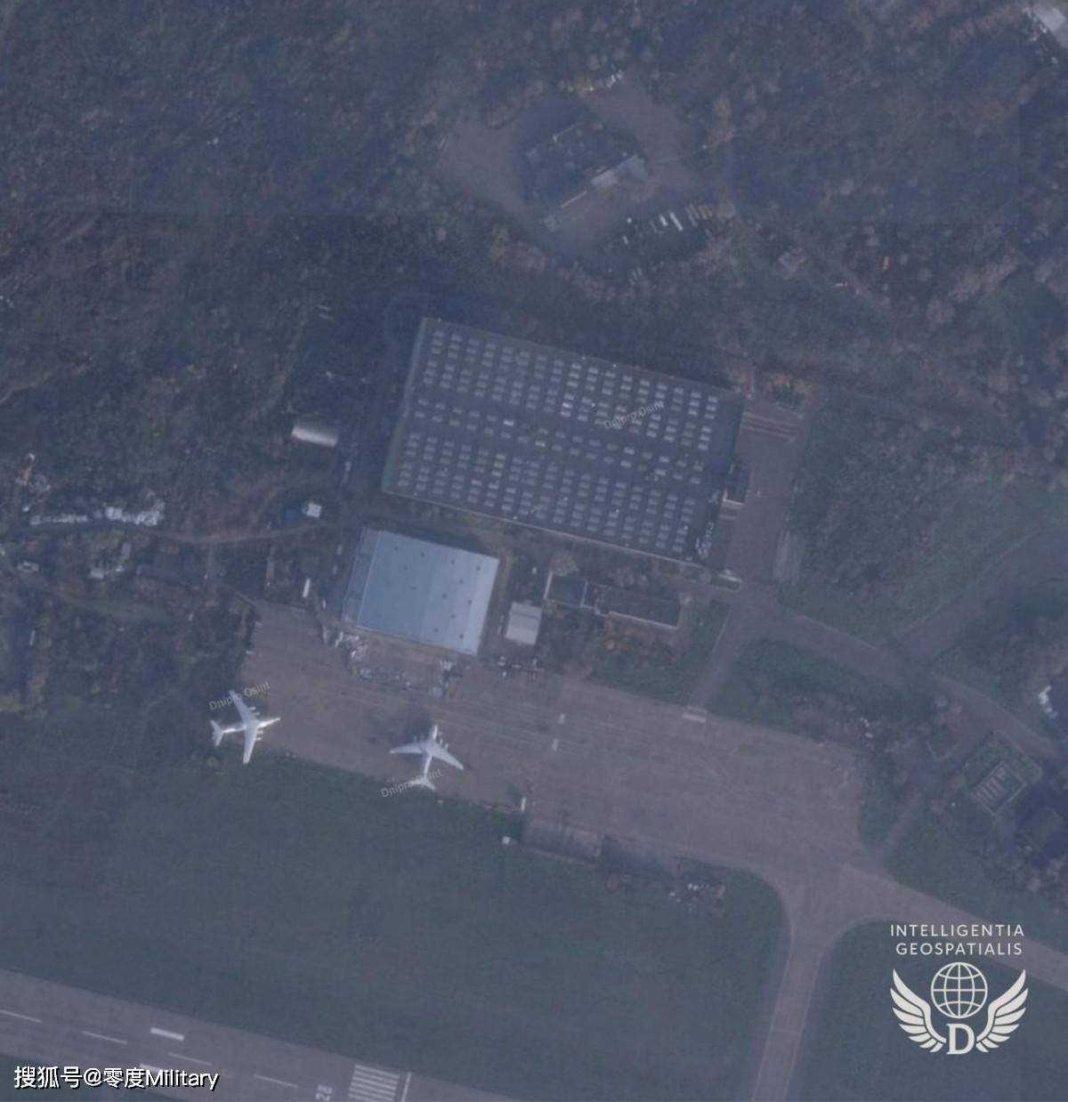 乌军袭击别里耶夫飞机公司，摧毁A-60激光实验机和A-100LL测试机