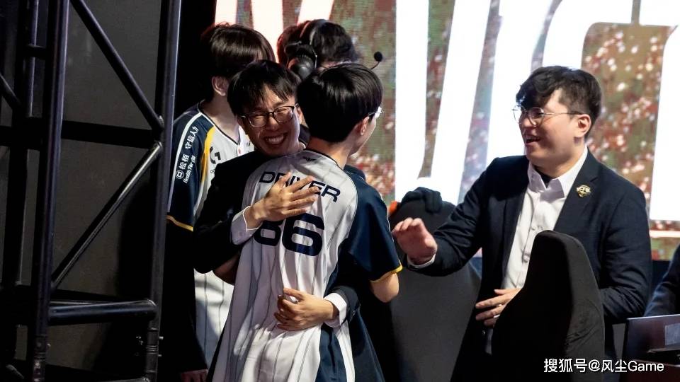 S15瑞士轮最佳陣(zhèn)容出炉！LPL三人上榜，國(guó)产选手仅有一位(wèi)