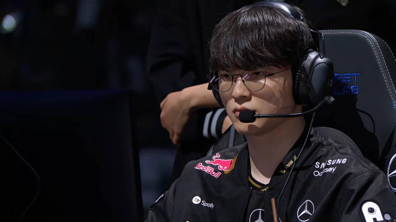 S15训练赛情报公开，T1战绩惨淡，LPL却发挥出色，网友直呼被骗了