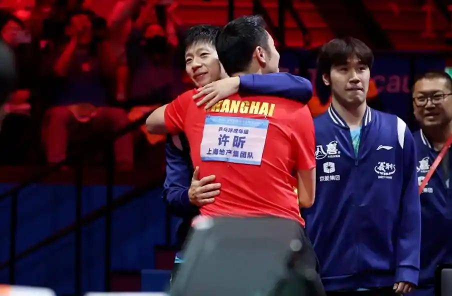 六(liù)战全(quán)運(yùn)，马龙最后一舞完美谢幕(mù)，北京乒团老中青(qīng)三代見(jiàn)证传承(chéng)的力量