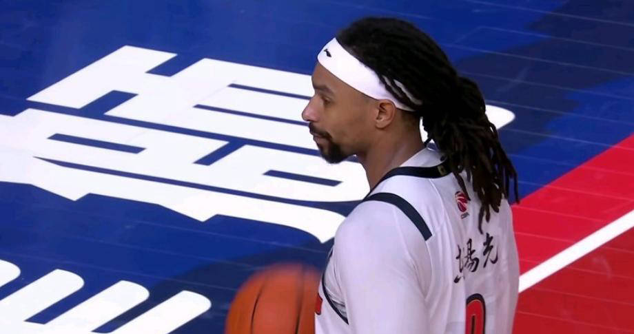 广东双杀龙狮喜获五连胜，三人表现完美，四人达标，二人表现欠佳