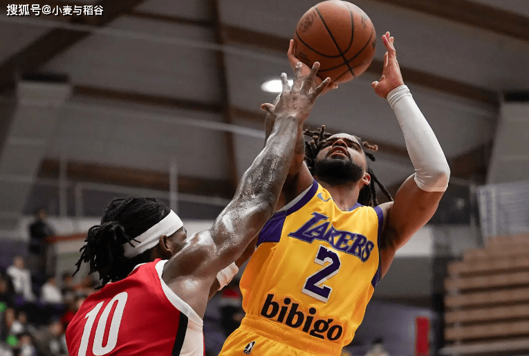 打爆开拓者二队！湖人二队后场新秀估计会引起NBA球队的关注？