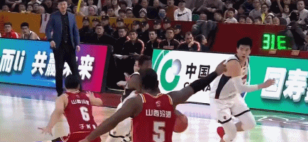 虚惊一场！曝广东外援萨姆纳伤情无大碍 社媒回应垃圾话引关注