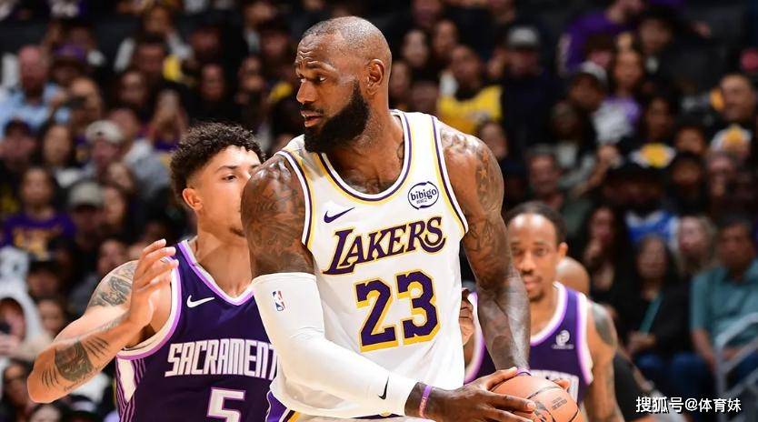 29日NBA战报：伦纳德沉默爆发改写队史，巴恩斯20+20三双震撼联盟