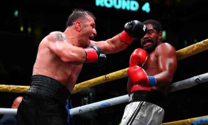 阿夫(fū)坦(tǎn)迪尔·库尔齊(qí)泽被替补选手逼平，搅乱拳坛格局