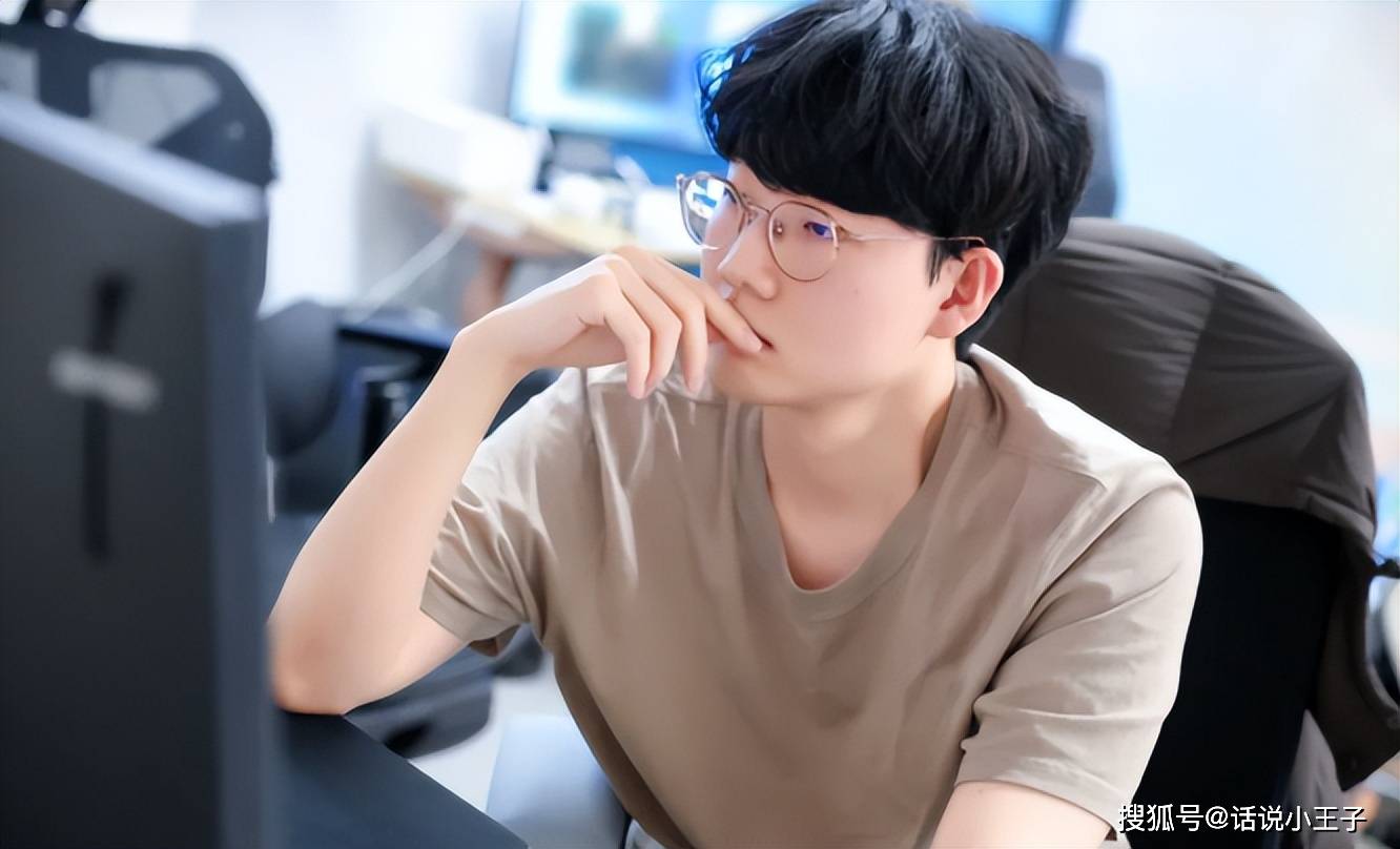 BLG淘(táo)汰的原因找到了(le)，管澤(zé)元真毒奶！LPL整(zhěng)体水平提(tí)升了(le)