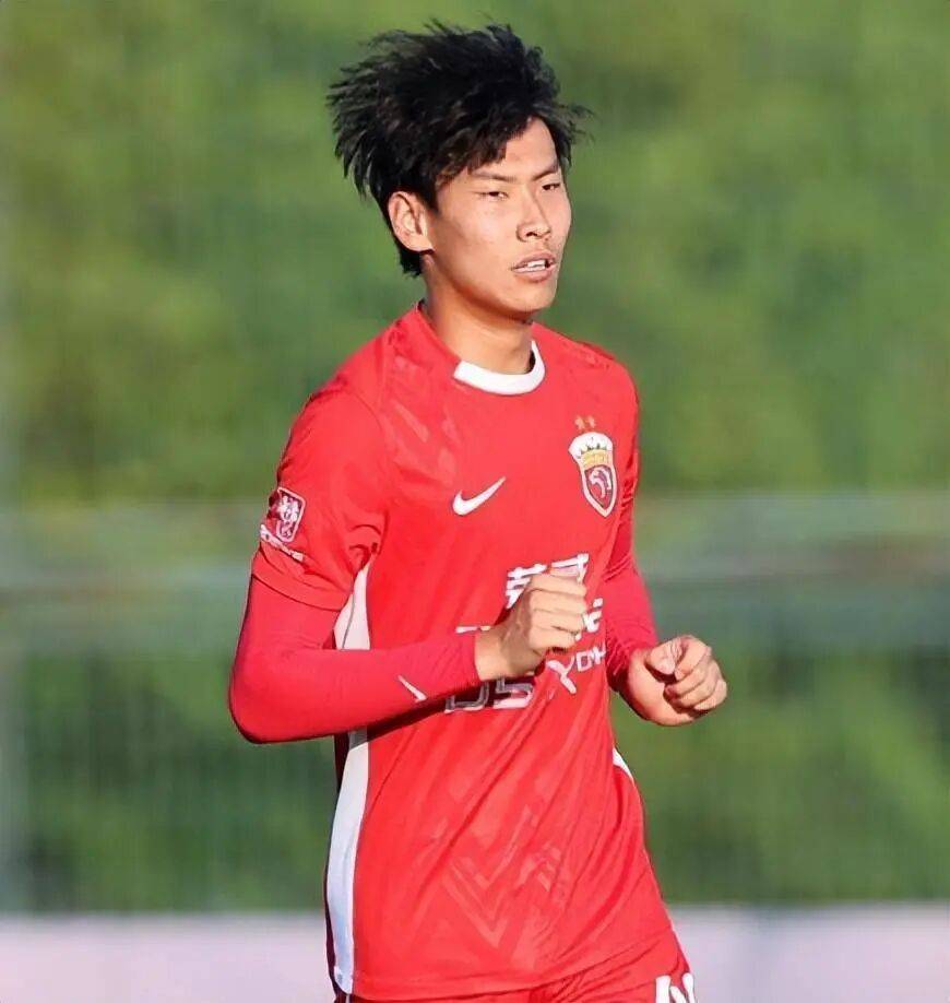 德甲5支队抢一个中国小将？这口毒奶，我先干为敬！