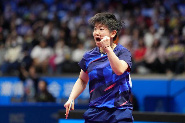 全运会女单决赛：孙颖莎王曼昱四年恩怨再续，一个冲首金，一个保卫冕