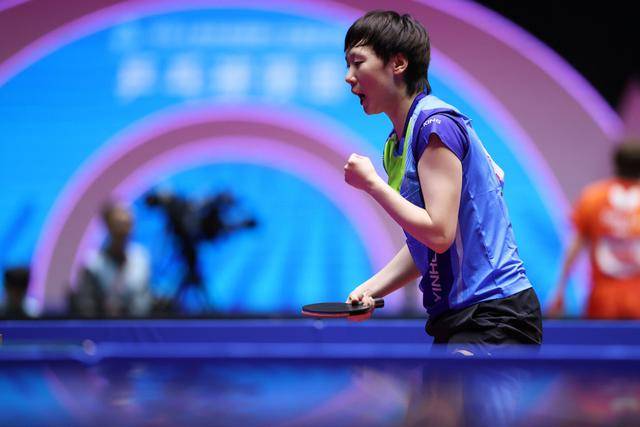 全运会女单决赛：孙颖莎王曼昱四年恩怨再续，一个冲首金，一个保卫冕