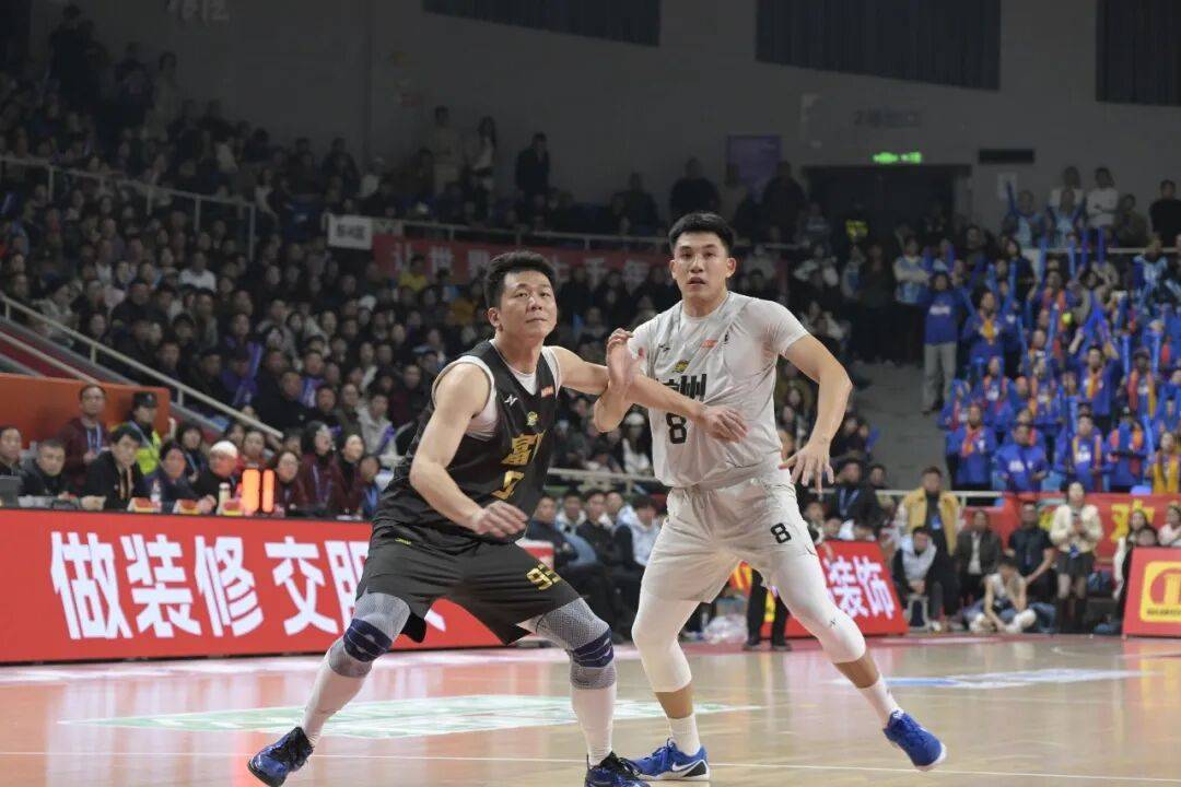 浙BA半决赛 | 杭州队率先晋级总决赛！