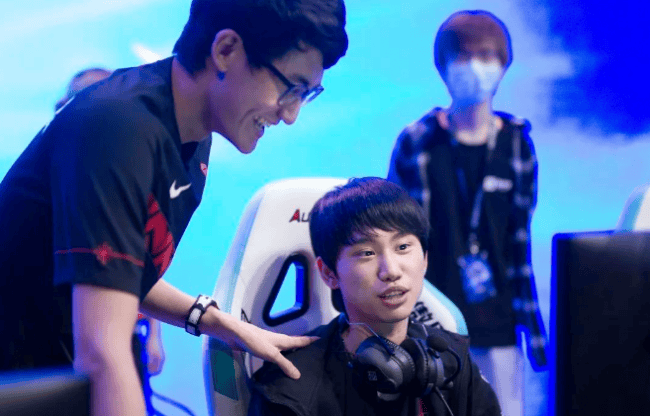 LOL：Doinb透露S17回归LOL 表示明年会有大动作！